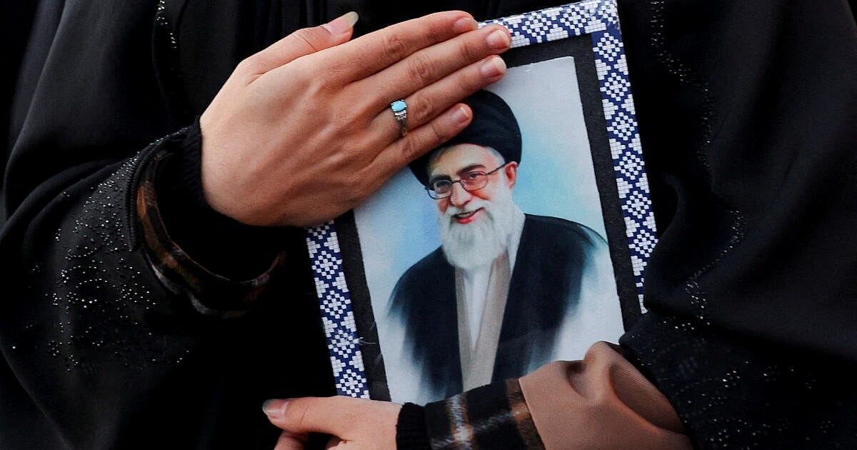 Mojtaba Khamenei Dead: Iran's Hereditary Succession Ends